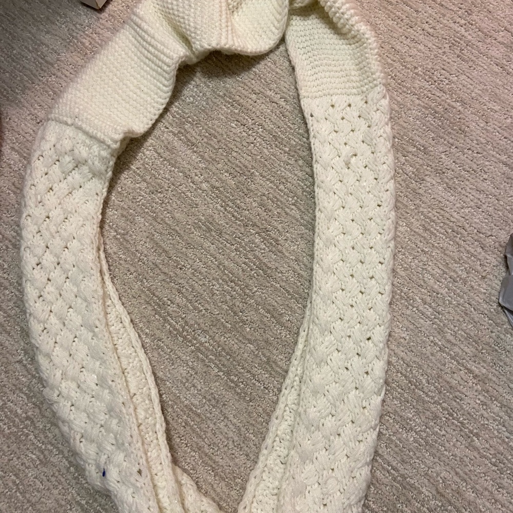 infinity scarf